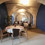 Les De L'abbaye Hotel *