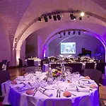 Les De L'abbaye Hotel