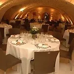 Les De L'abbaye Hotel