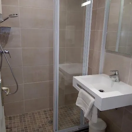 Les De L'abbaye Saintes