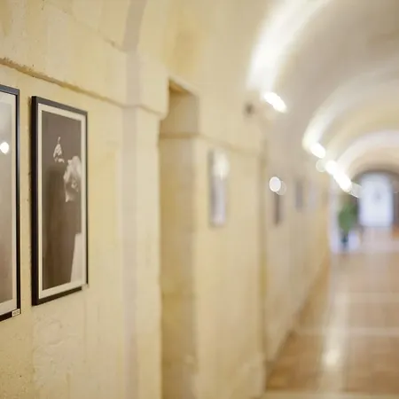 Les De L'abbaye Szálloda Saintes