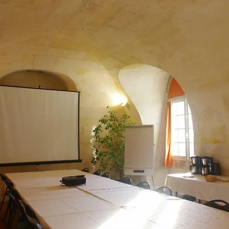 Les De L'abbaye Szálloda *