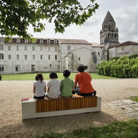 Les Chambres De L'abbaye Отель *