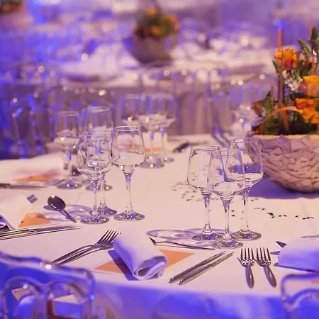 Les De L'abbaye * Saintes